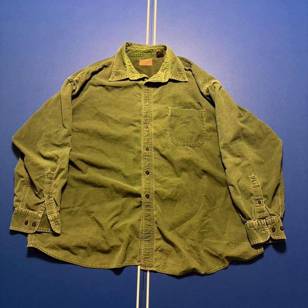 Vintage green corduroy St John’s bay button up with cropped and oversized fit